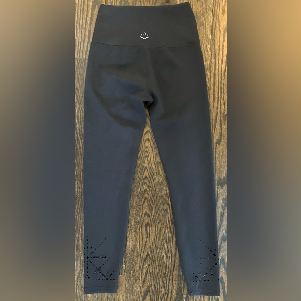 Beyond Yoga Limited Edition Black Legging with Cutouts- never worn
